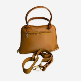 Engraved Texture Tan Handbag